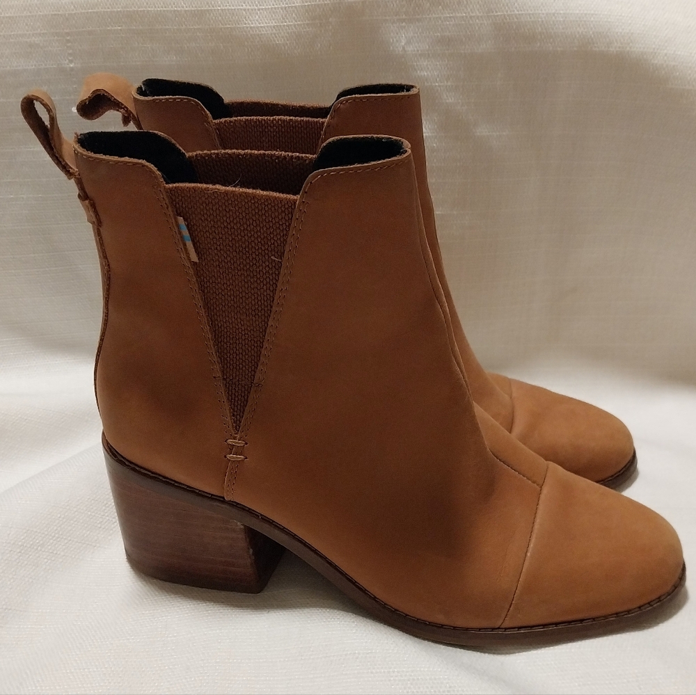 Toms Tan Nubuck Leather Esme Heeled Slip On Chelsea Boot